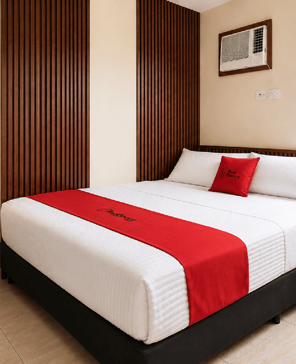 RedDoorz Standard Room
