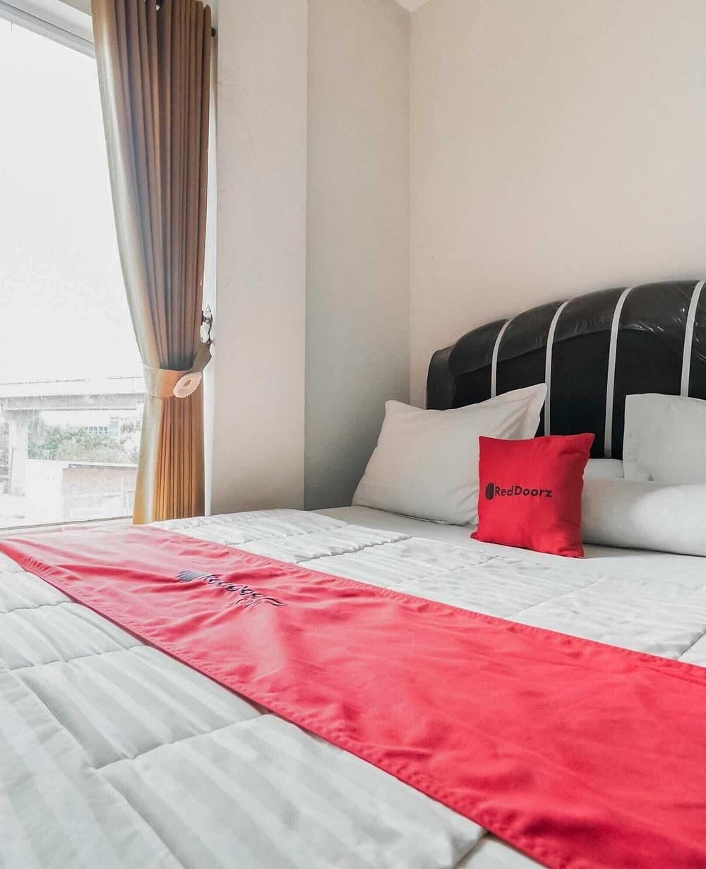 RedDoorz Room