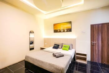 Urbanview Hotel Vara Stay @ Soekarno Hatta Bandung by RedDoorz