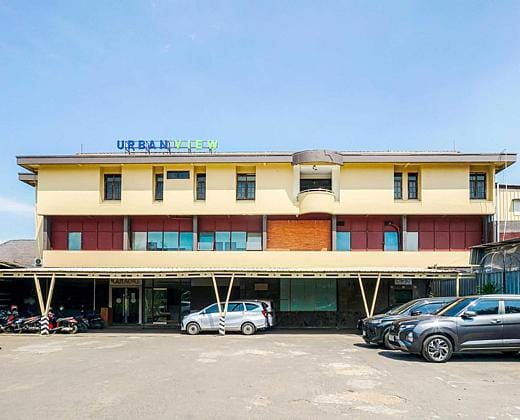 Urbanview Hotel Vara Stay @ Soekarno Hatta Bandung by RedDoorz