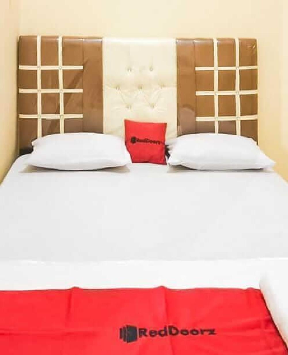 RedDoorz SALE