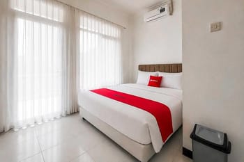 RedDoorz @ Savana Resort Pangandaran