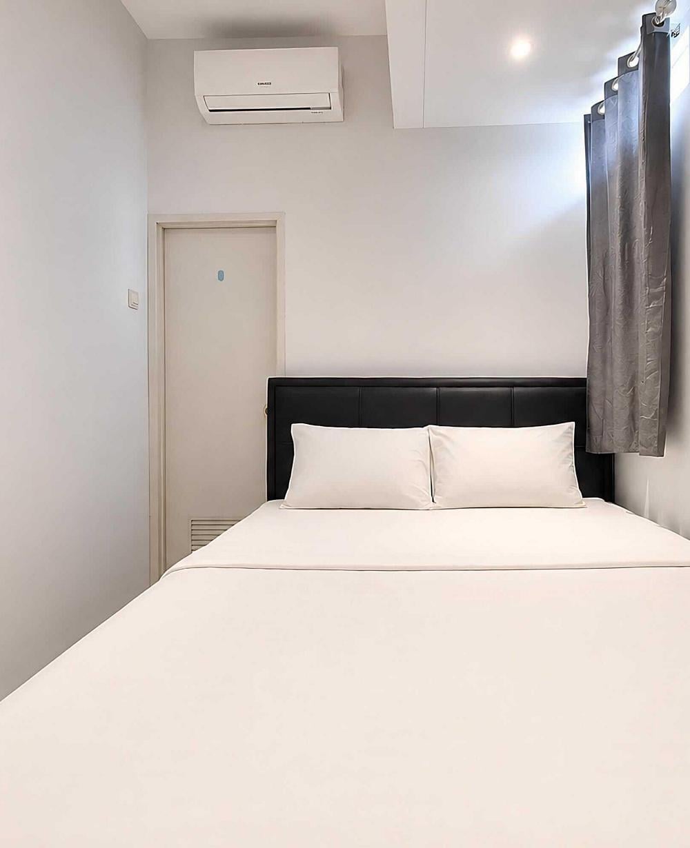 SALE Room