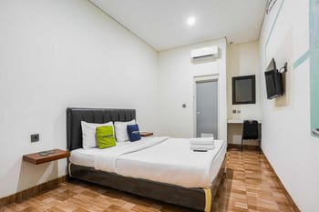 Urbanview Hotel Aloevera Pontianak by RedDoorz