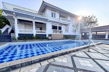 Villa Paramadina by The Lavana