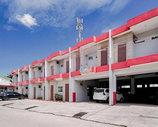 Reddoorz near Jalan Kolonel Haji Burlian Palembang 