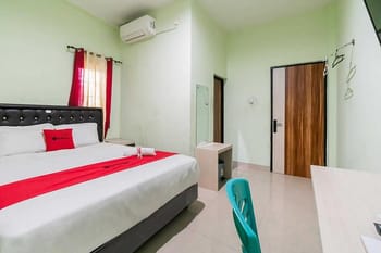 RedDoorz near Taman Wisata Alam Punti Kayu Palembang 2