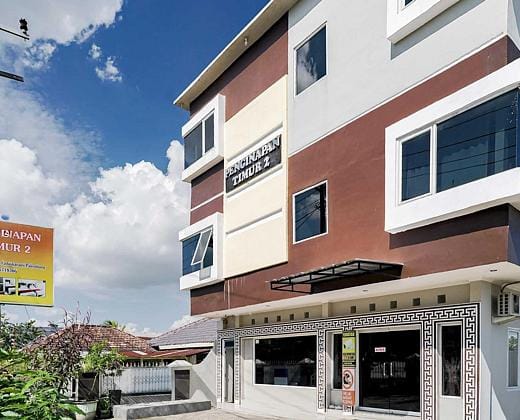 RedDoorz near Palembang Airport 2