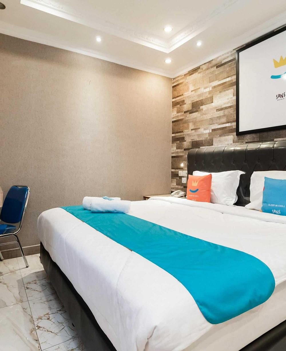 Executive Room