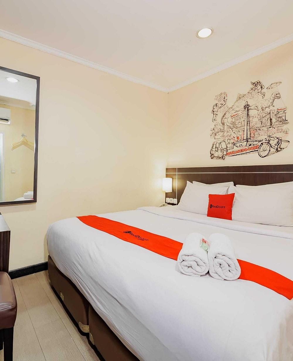 RedDoorz Room
