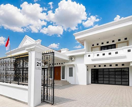 Aliya Co Living near Stadion Mandala Krida RedPartner