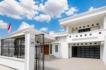 Aliya Co Living near Stadion Mandala Krida RedPartner