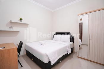 Nisrina Syariah Homestay & Kost Putri Kaliurang RedPartner