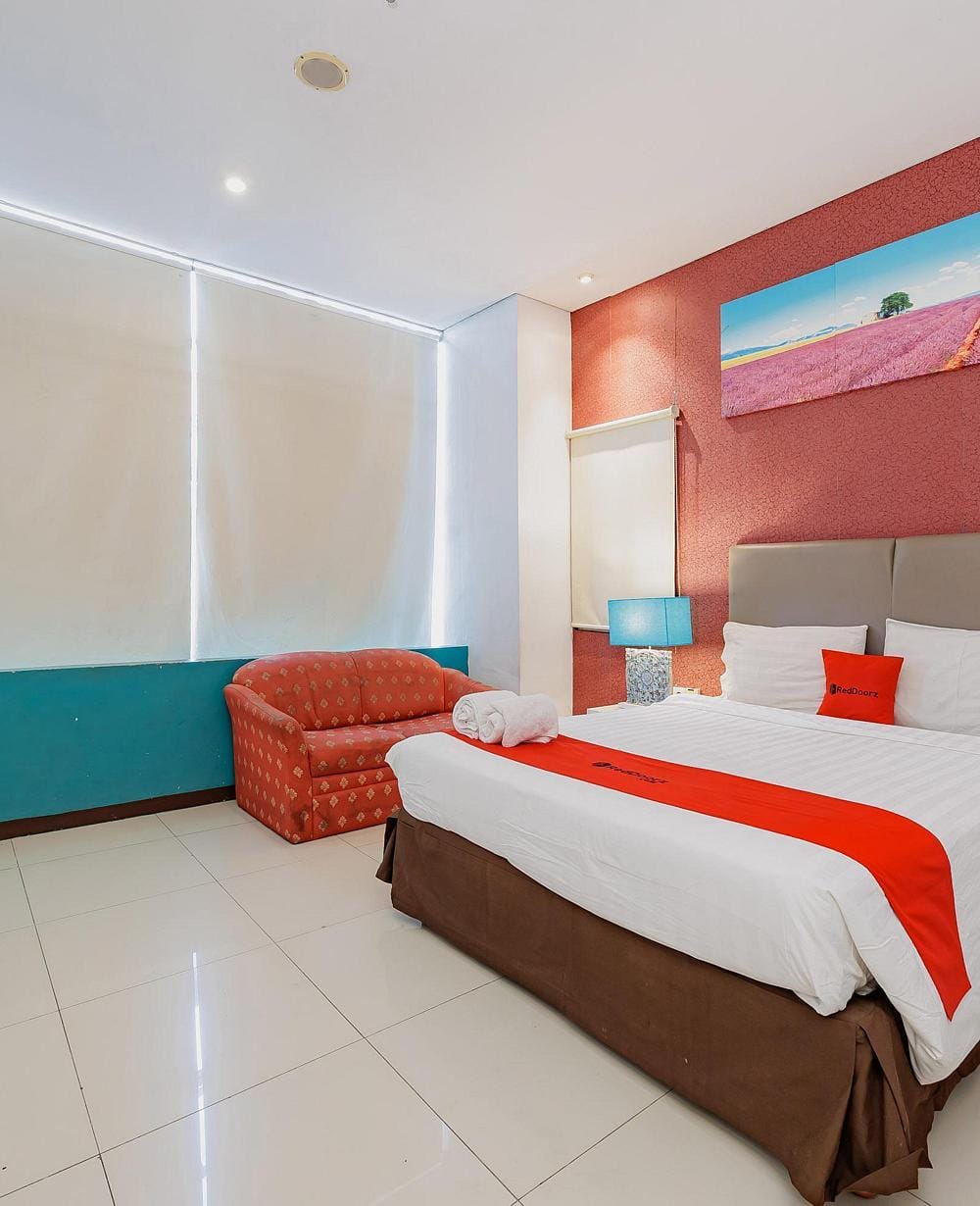 RedDoorz Suite