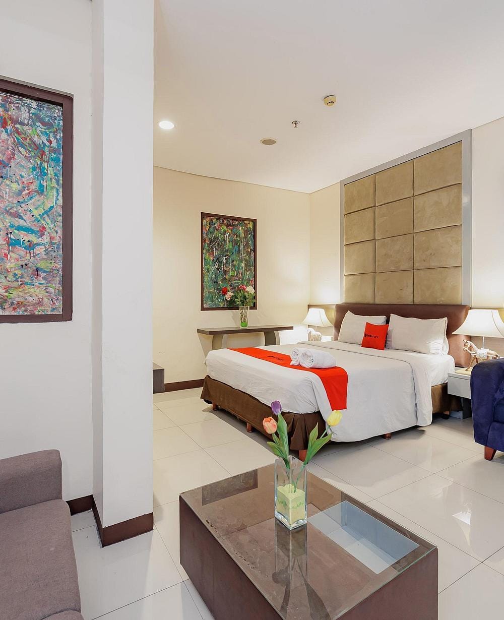 RedDoorz Premium Suite