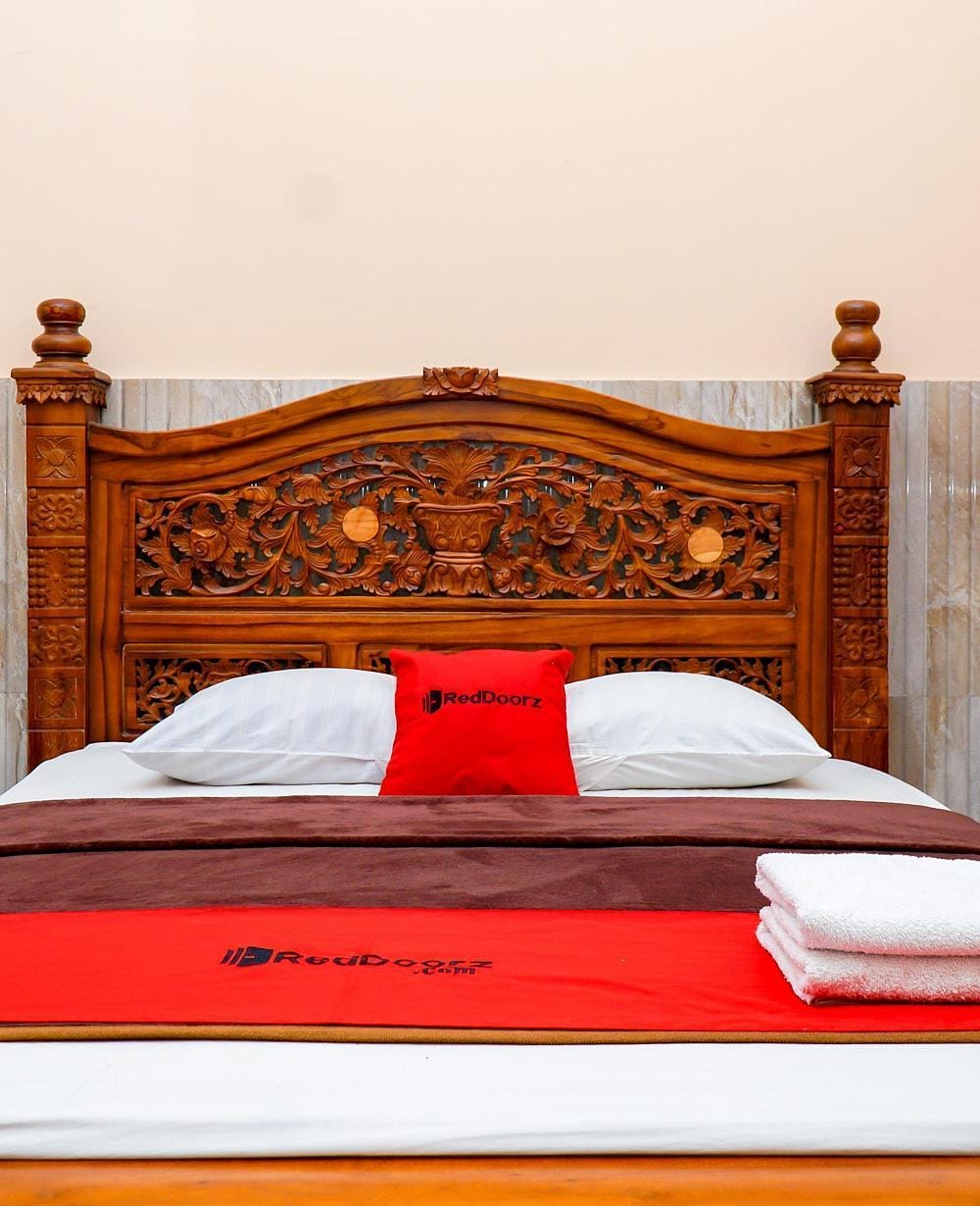 RedDoorz Room