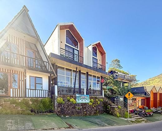 The Lavana Villa Bintang Sikunir