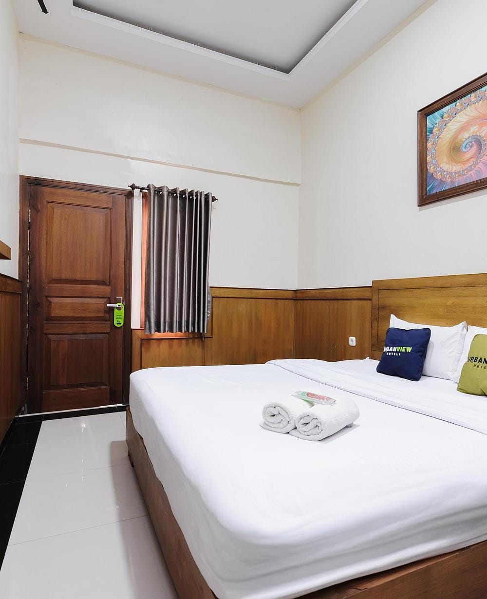 SALE Room