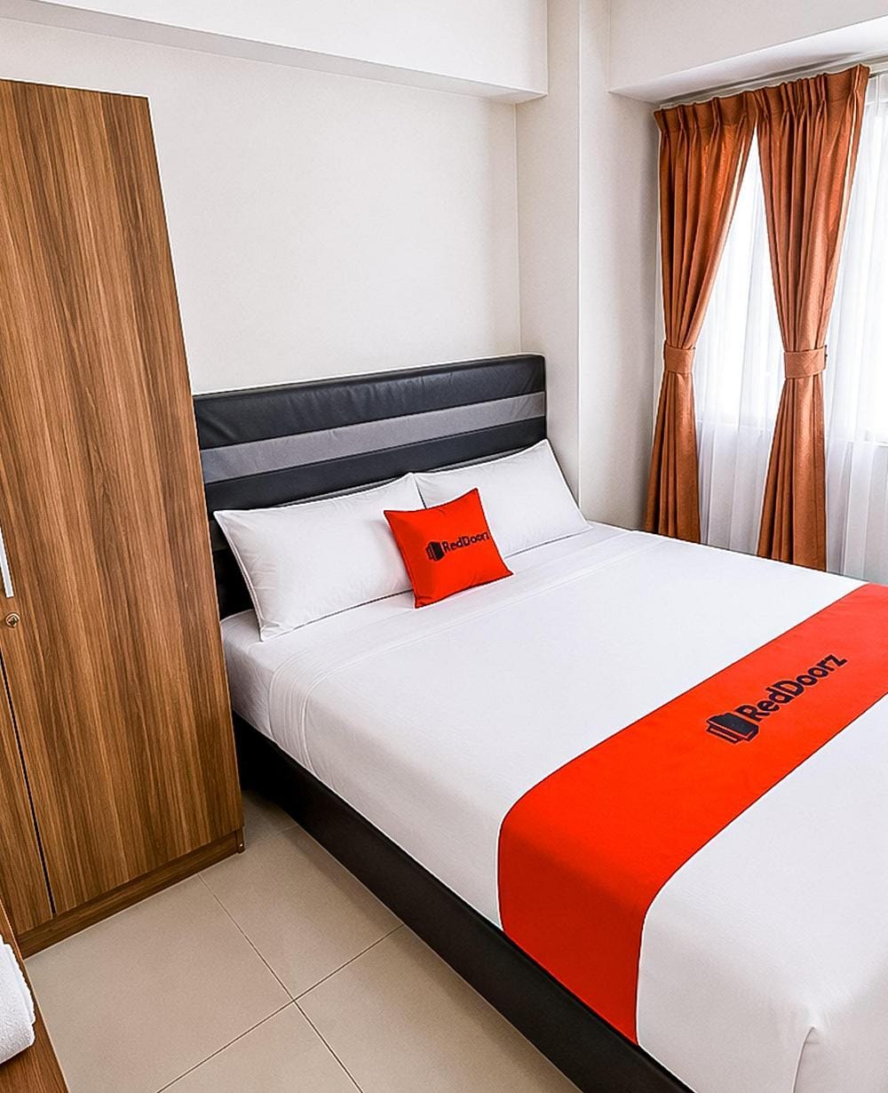 RedDoorz Two Bedroom