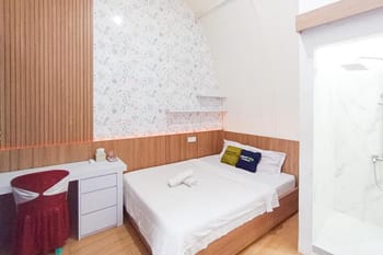 Urbanview Hotel Trisna Srabah