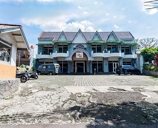 Dequr Hotel Dipati Ukur RedPartner