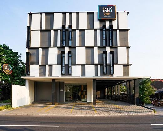 Sans Vibes Hotel Damai Yogyakarta