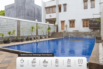 RedDoorz near Jatinangor Town Square