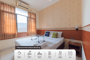 Urbanview Hotel Sakura Bandung