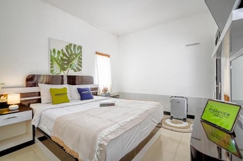 Urbanview Hotel Pondok Helomi near Stadion Maguwo