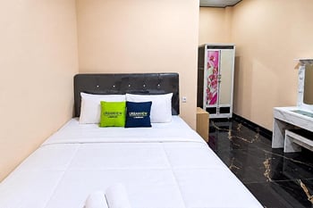 Urbanview Adelia Residence Purwodadi City