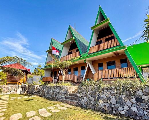 Khatulistiwa Camp Ground Syariah Bandungan by The Lavana