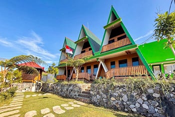 Khatulistiwa Camp Ground Syariah Bandungan by The Lavana