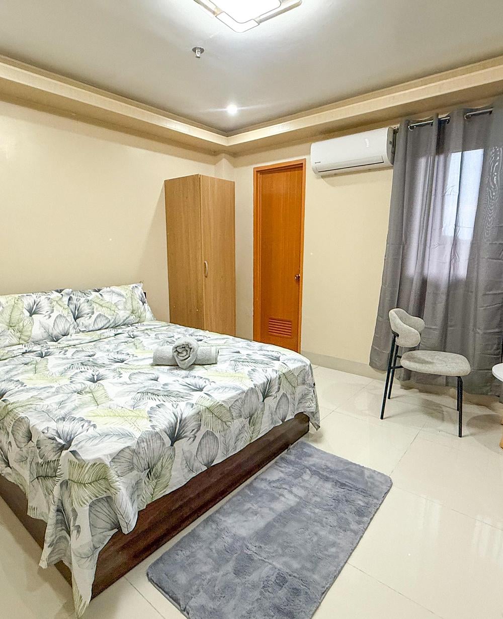 RedDoorz Standard Room
