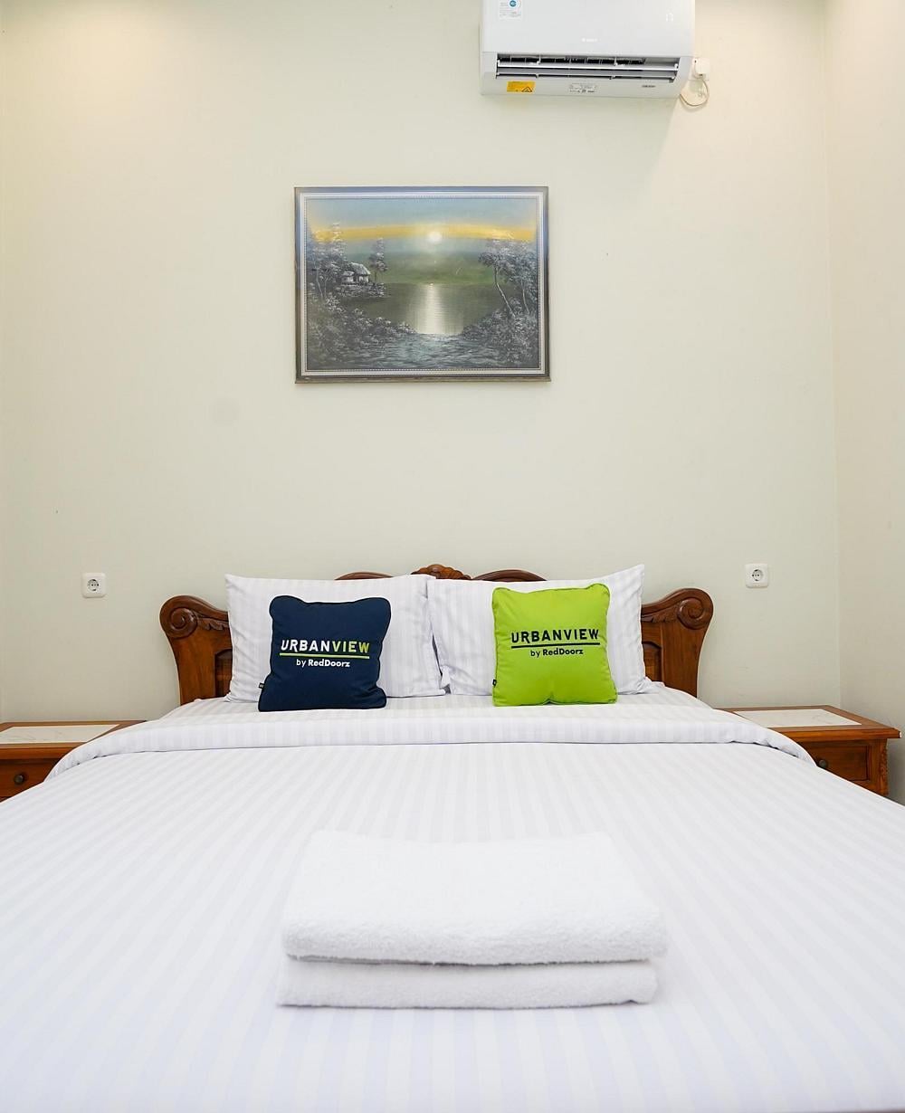 SALE Room