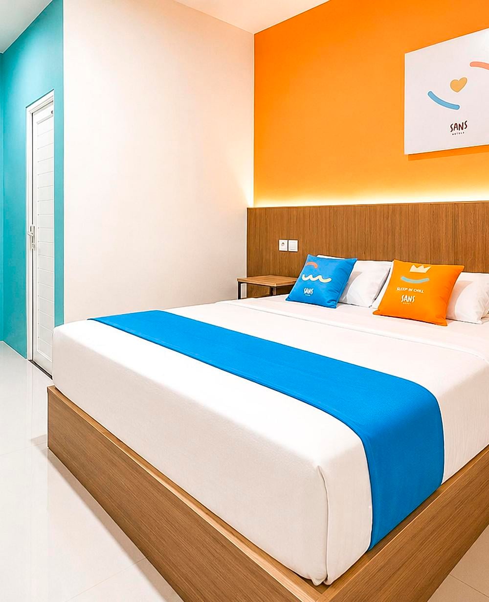 SALE Room