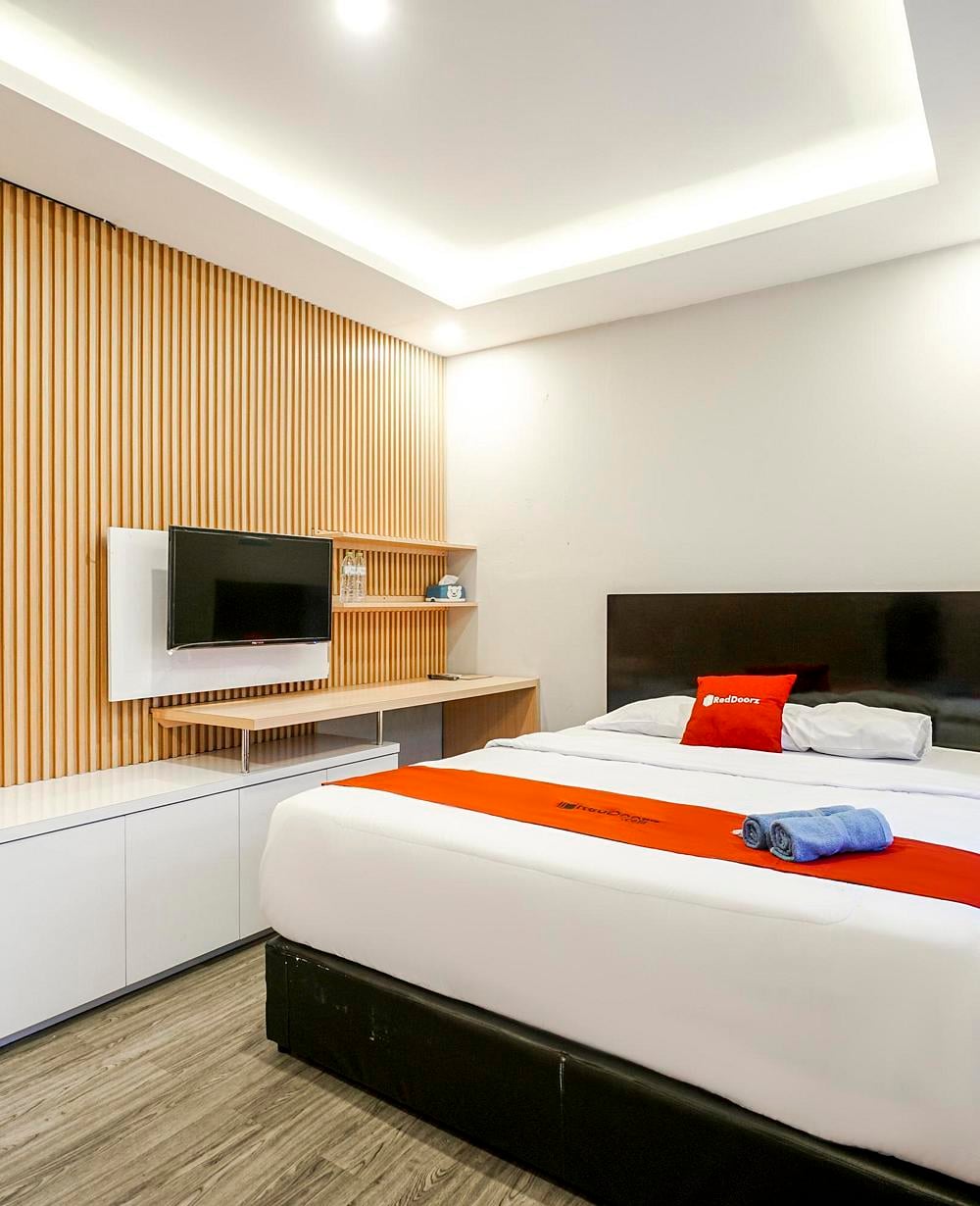 RedDoorz Suite