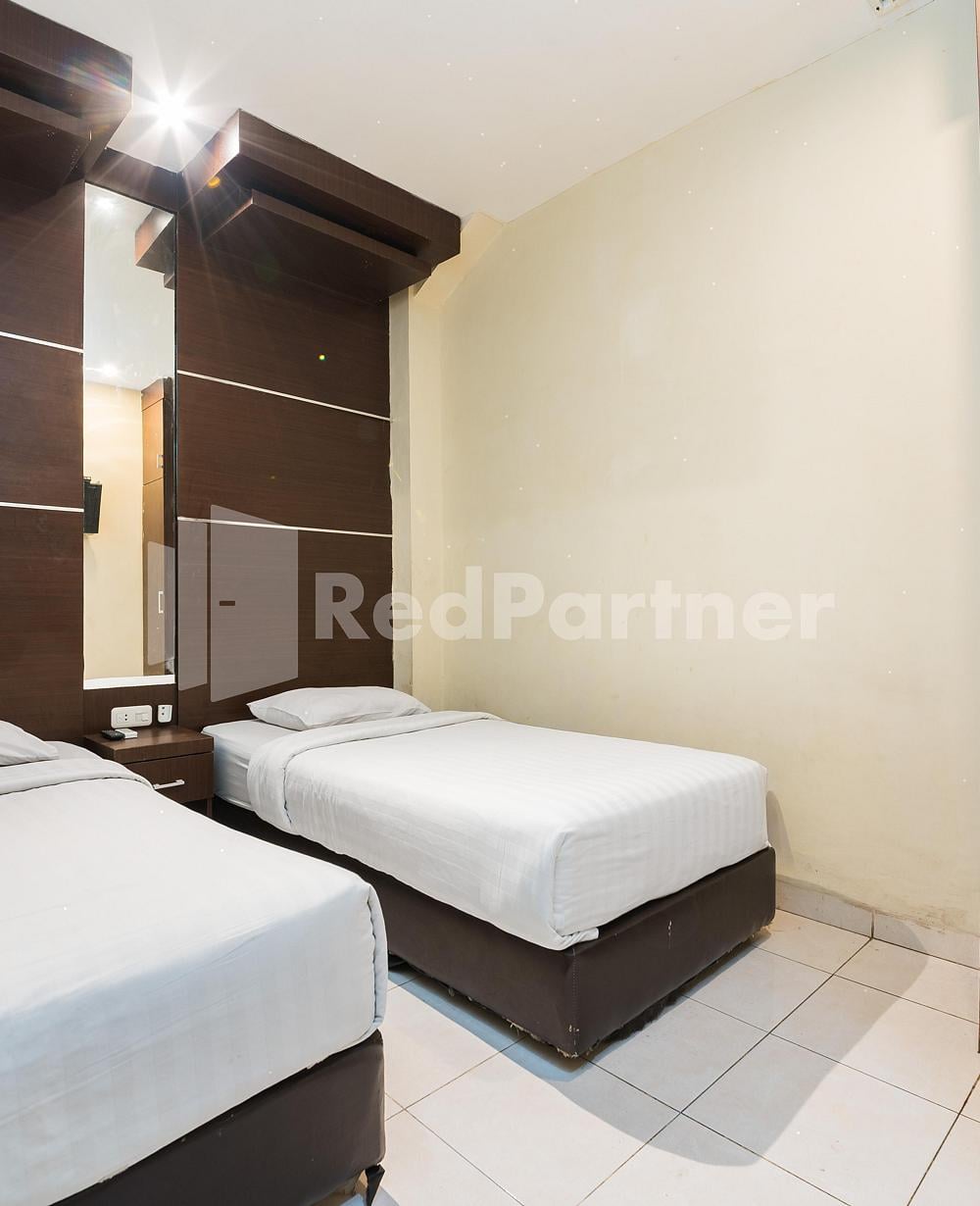 SALE Room
