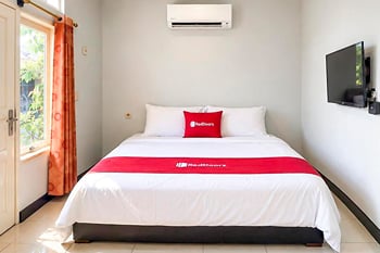 RedDoorz Syariah @ Rahma Guesthouse