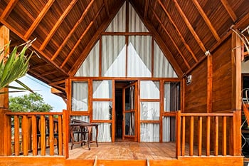 Urbanview Villa Tirtamaya