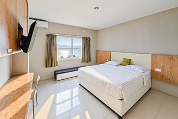 Urbanview Gapura Hotel Parapat
