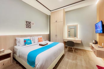 SANS Vibes Anggrek Residence Medan