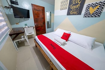 RedDoorz near Mariners Legazpi