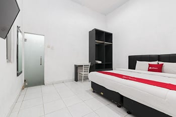 RedDoorz @ Wika Wiki Homestay