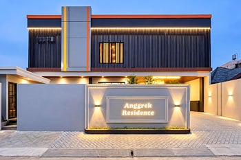 SANS Vibes Anggrek Residence Medan