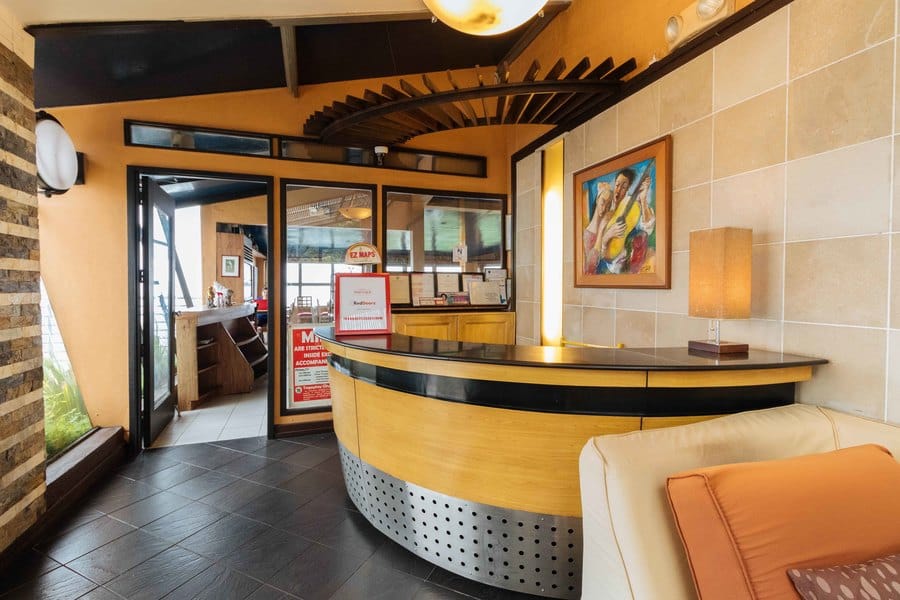 RedDoorz Plus @ The Ridge Tagaytay