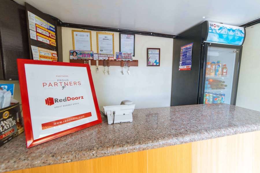 RedDoorz @ Tagaytay Road