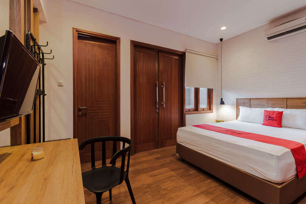 RedDoorz Premium