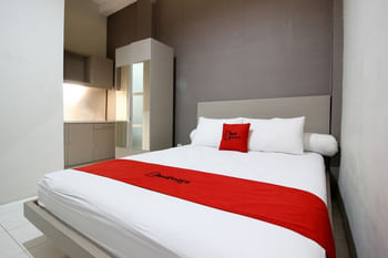RedDoorz Plus near UPN Jogjakarta 2