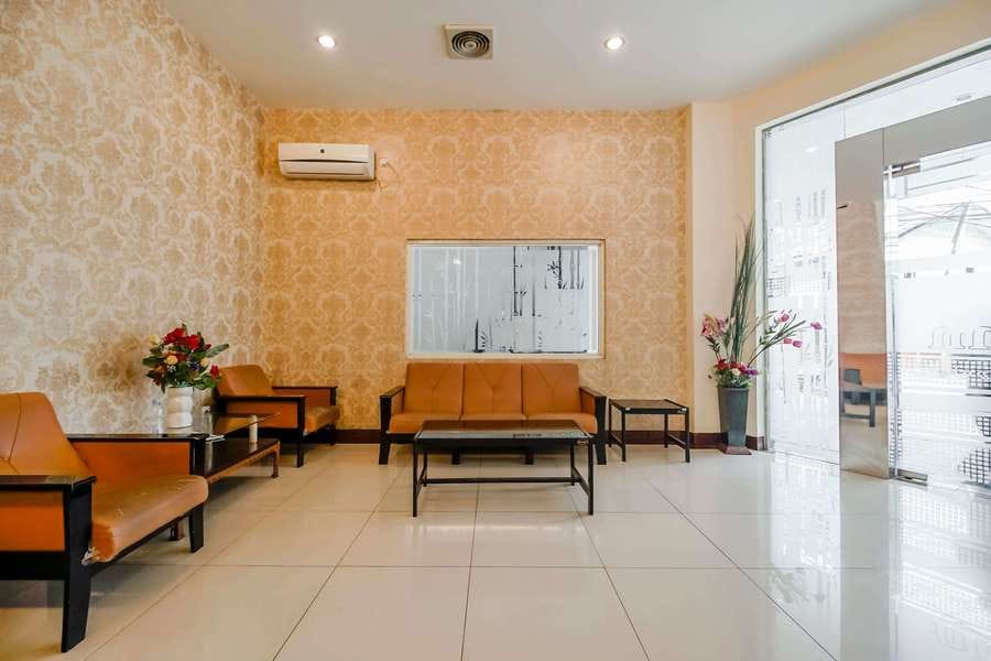 RedDoorz Plus @ Karebosi Area 2