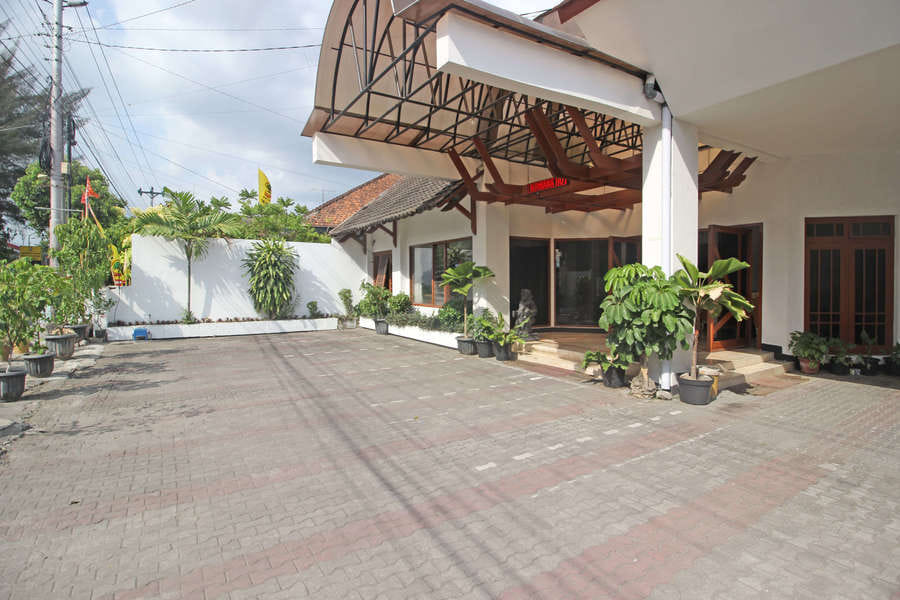 RedDoorz Plus @ Taman Siswa 3